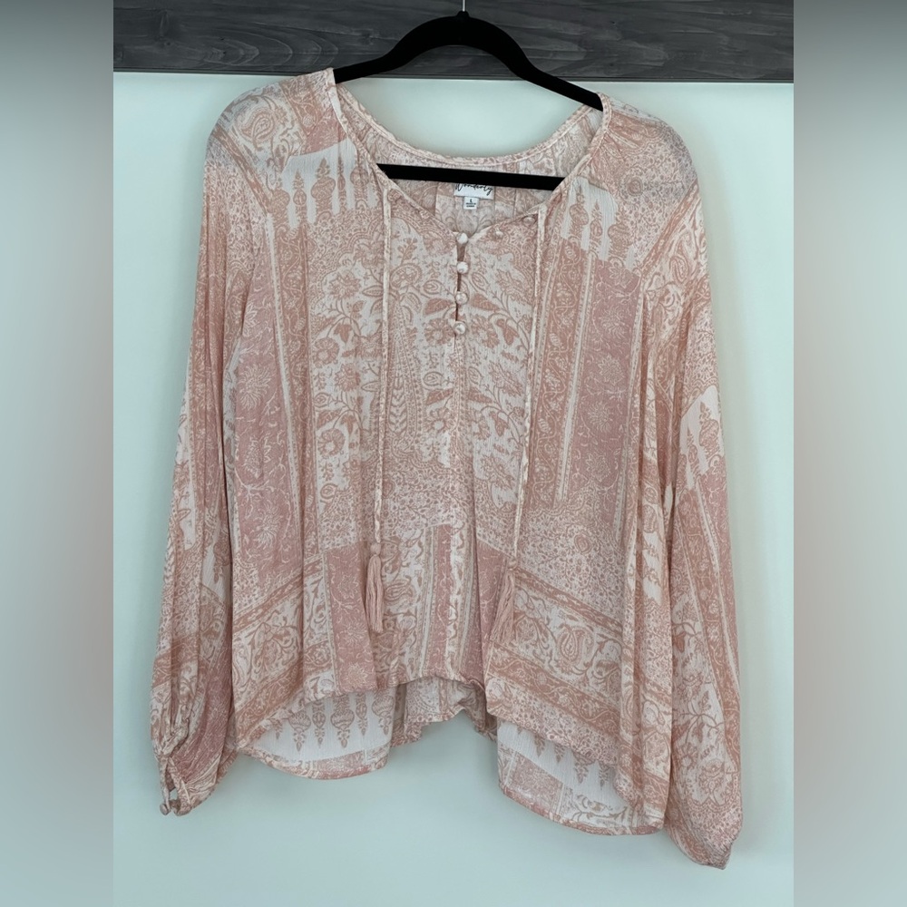 Wonderly boho large 100% cotton, beautiful pink & cream print, button v neck